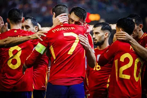 أول استدعاء لراؤول أسينسيو.. قائمة منتخب إسبانيا لتوقف مارس